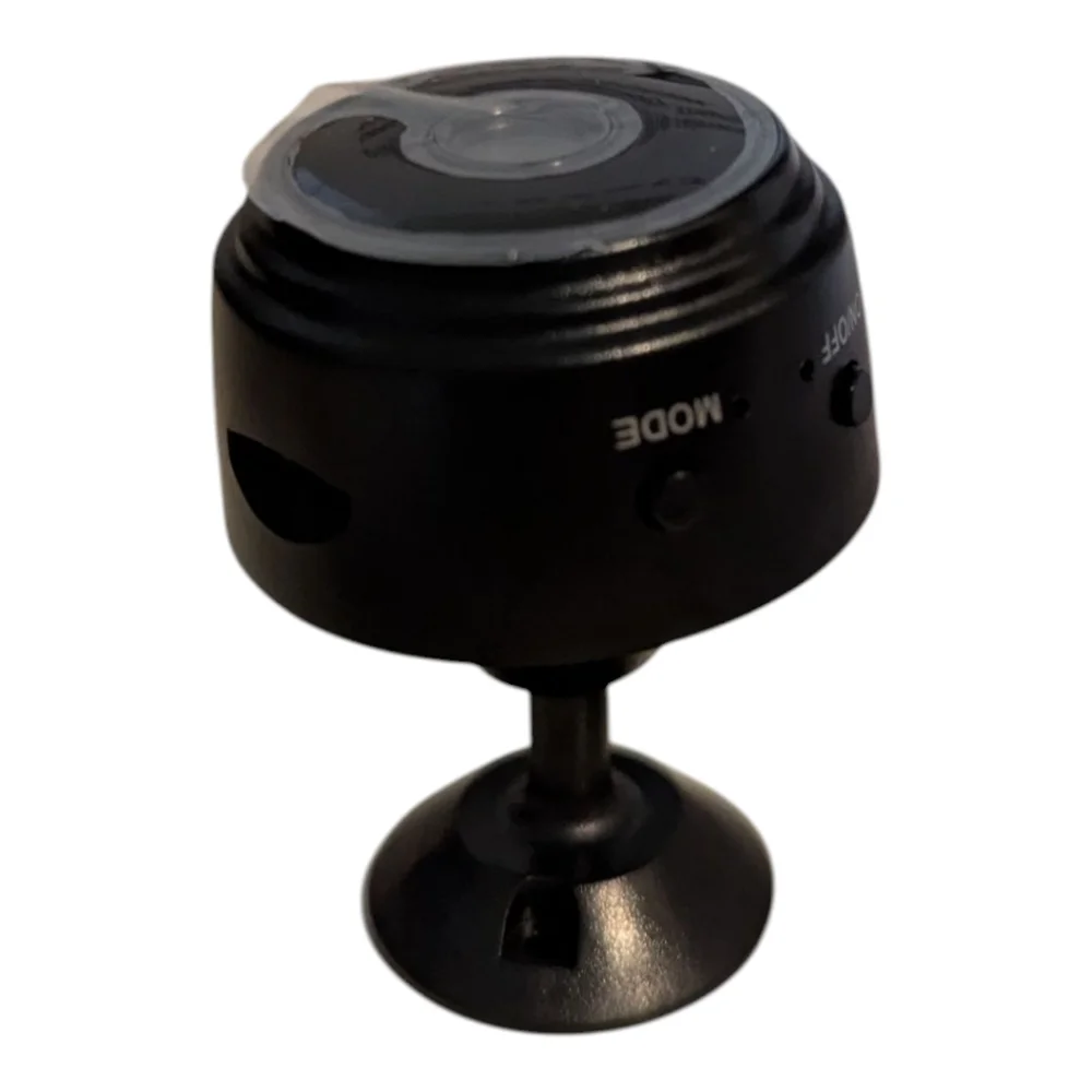 4 IP‎ Cameras